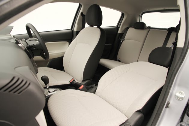 Mitsubishi-Mirage-interiors